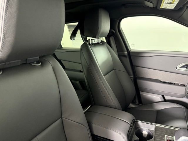 New 2026 Land Rover Range Rover Velar Dynamic SE image 35