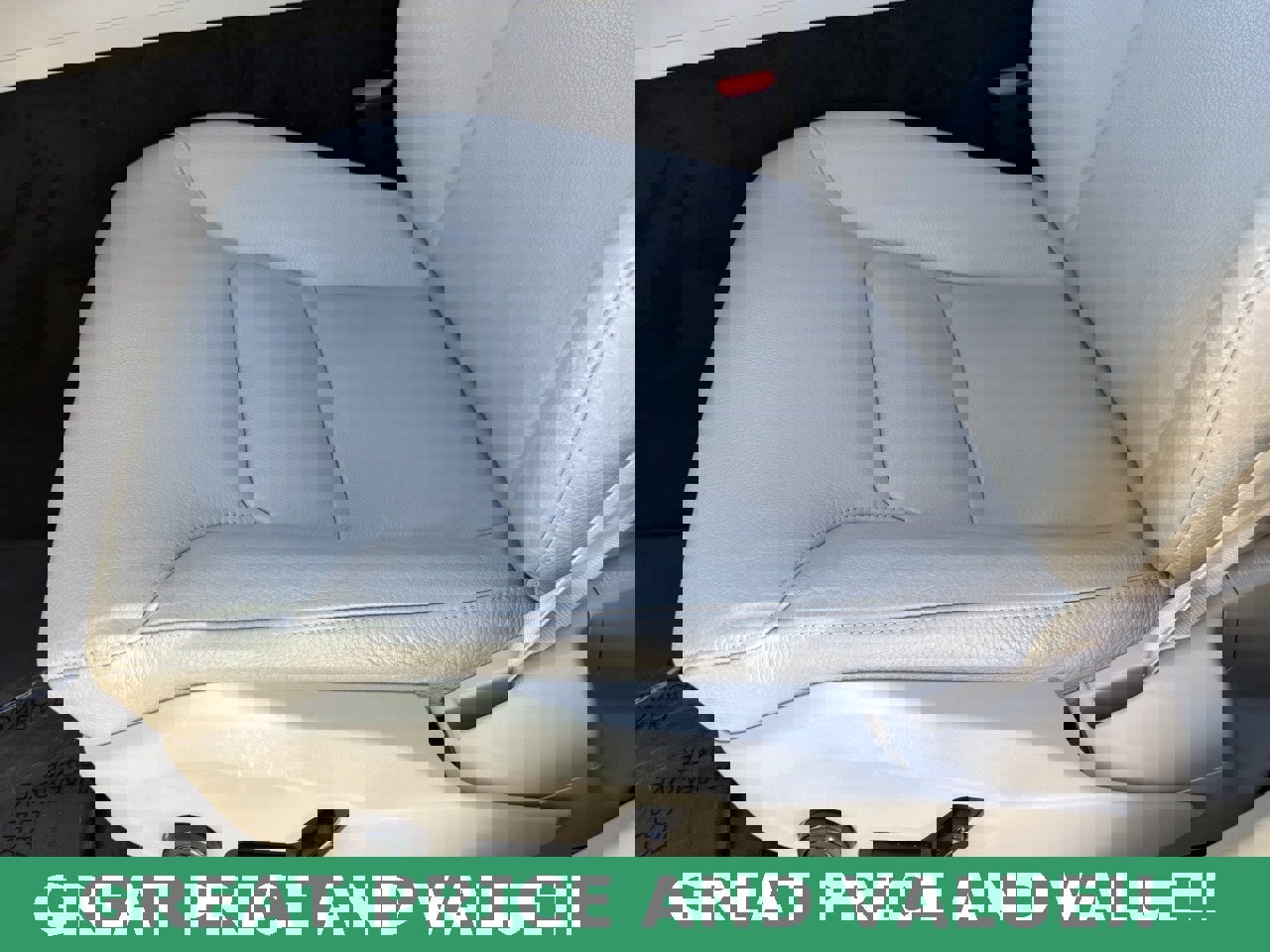 Used 2019 Volvo XC60 T5 Momentum image 29