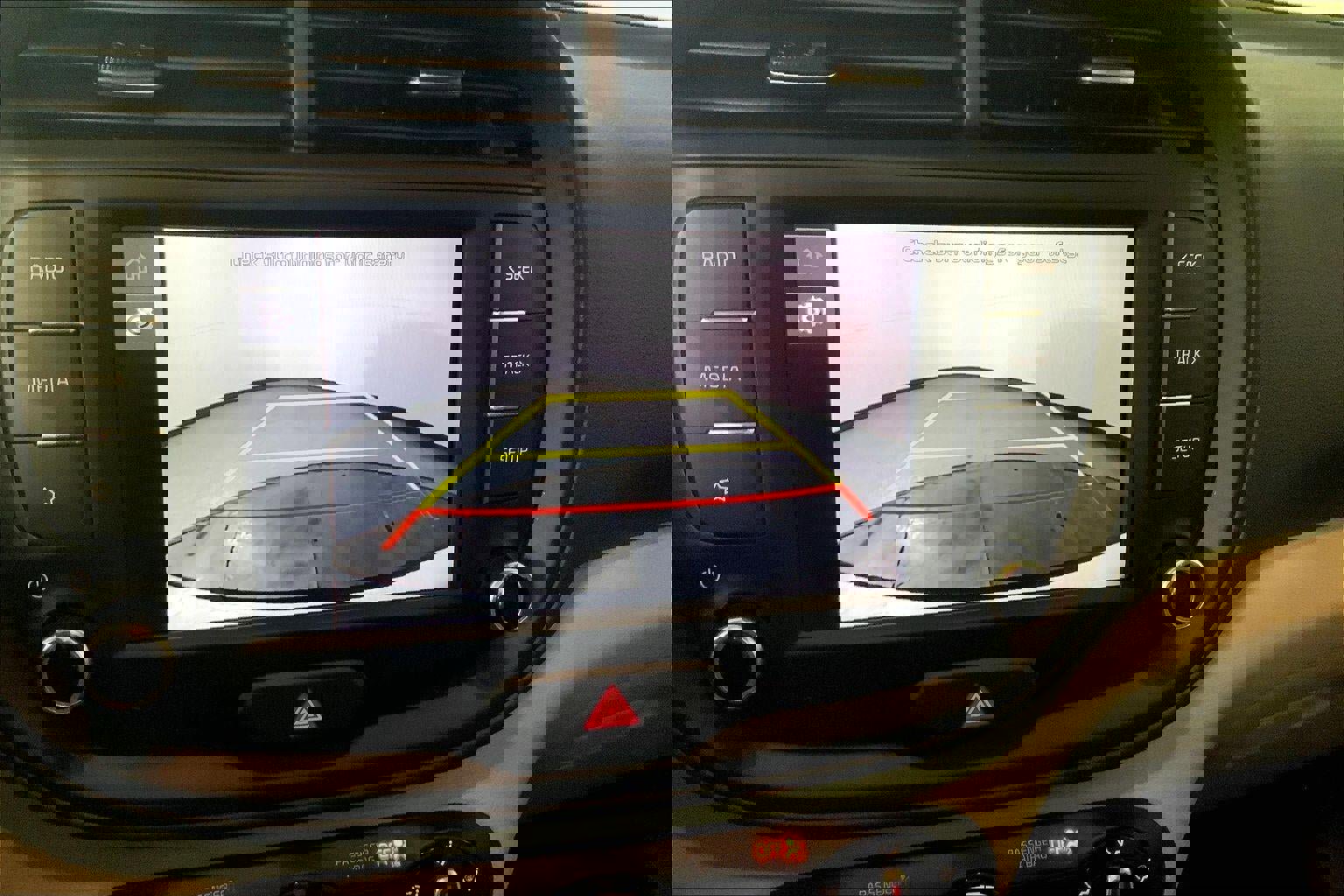 Used 2025 Kia Soul LX FWD image 21