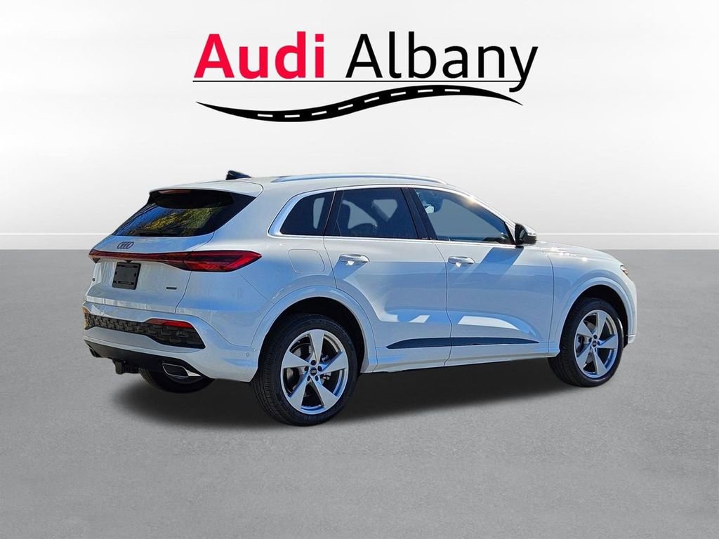 New 2025 Audi Q5 Premium Plus image 4