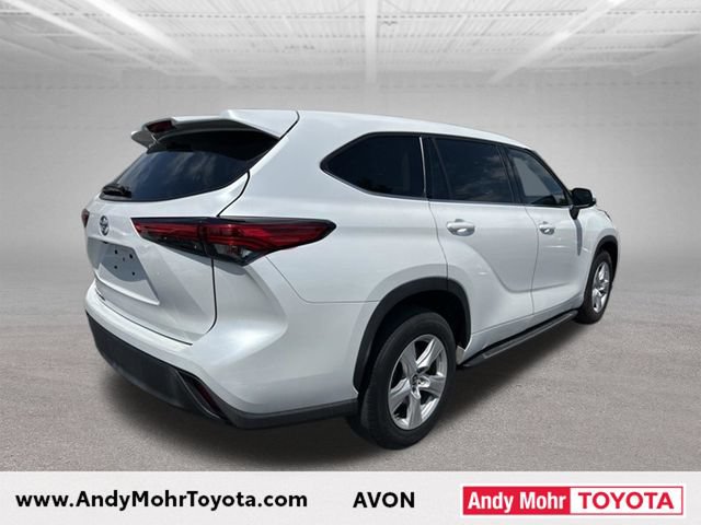 Used 2022 Toyota Highlander L FWD image 8