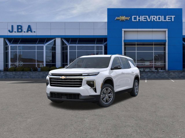 New 2027 Chevrolet Traverse LT w/ Driver Confidence Package FWD image 8
