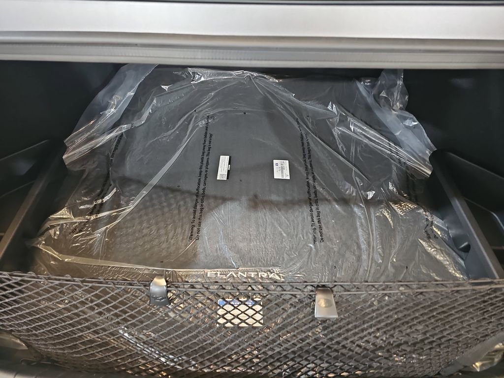 New 2026 Hyundai Elantra Sport image 11