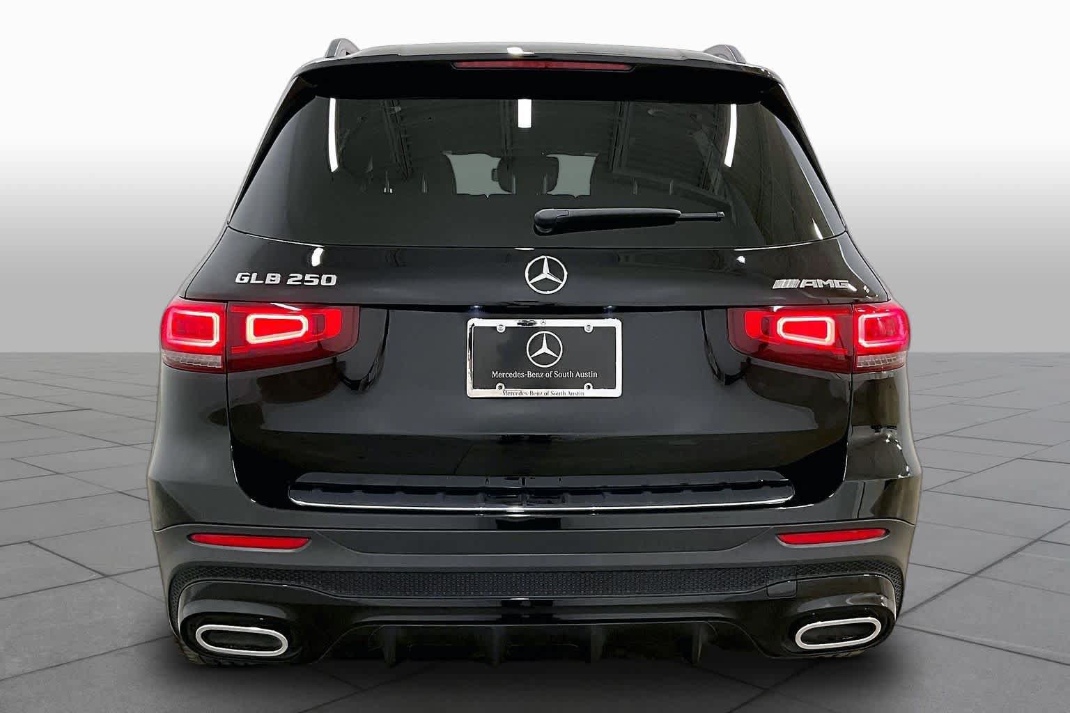 Certified 2023 Mercedes-Benz GLB 250 image 5