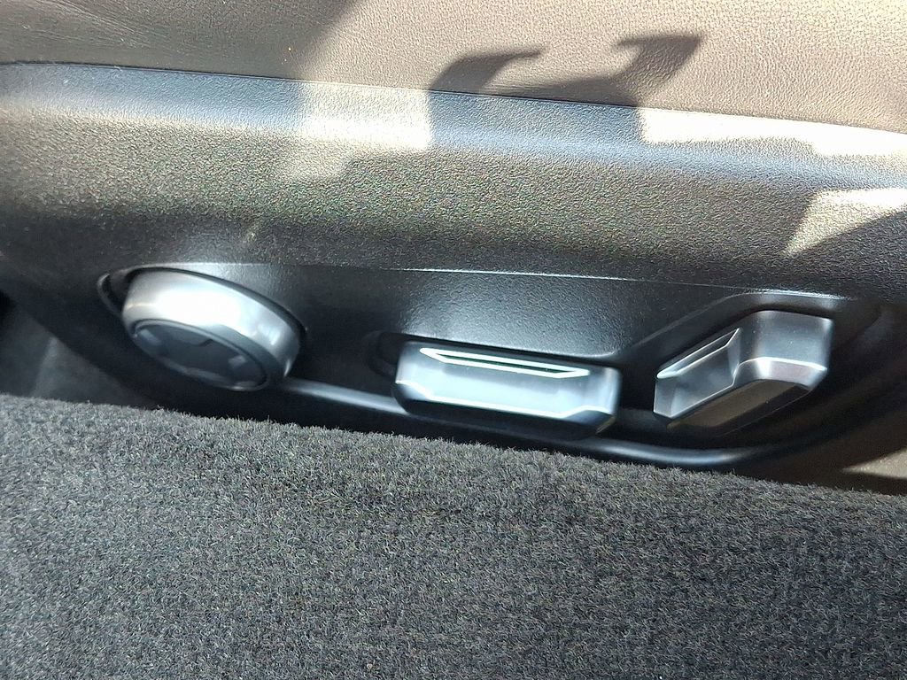 Used 2024 Lotus Emira First Edition image 30