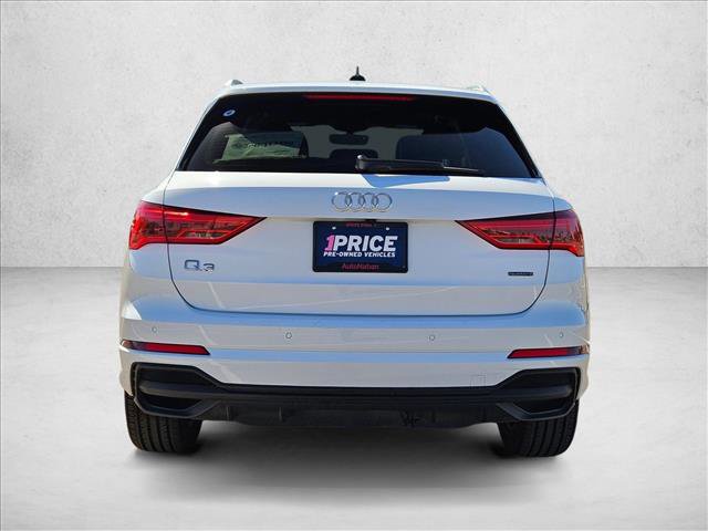 Used 2024 Audi Q3 2.0T Premium image 7