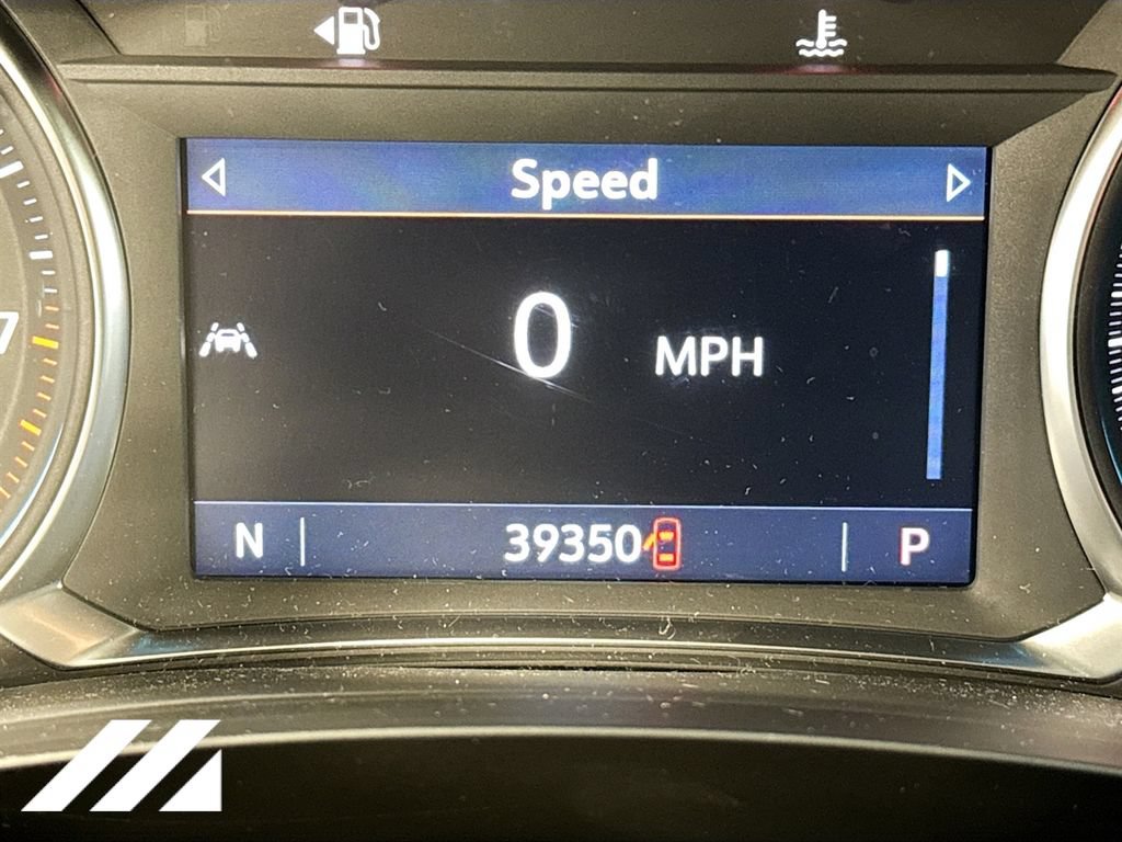 Used 2023 Chevrolet Traverse LT AWD/4WD image 14