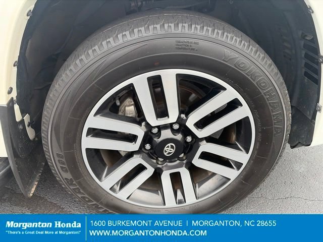 Used 2022 Toyota 4Runner Limited AWD/4WD image 13