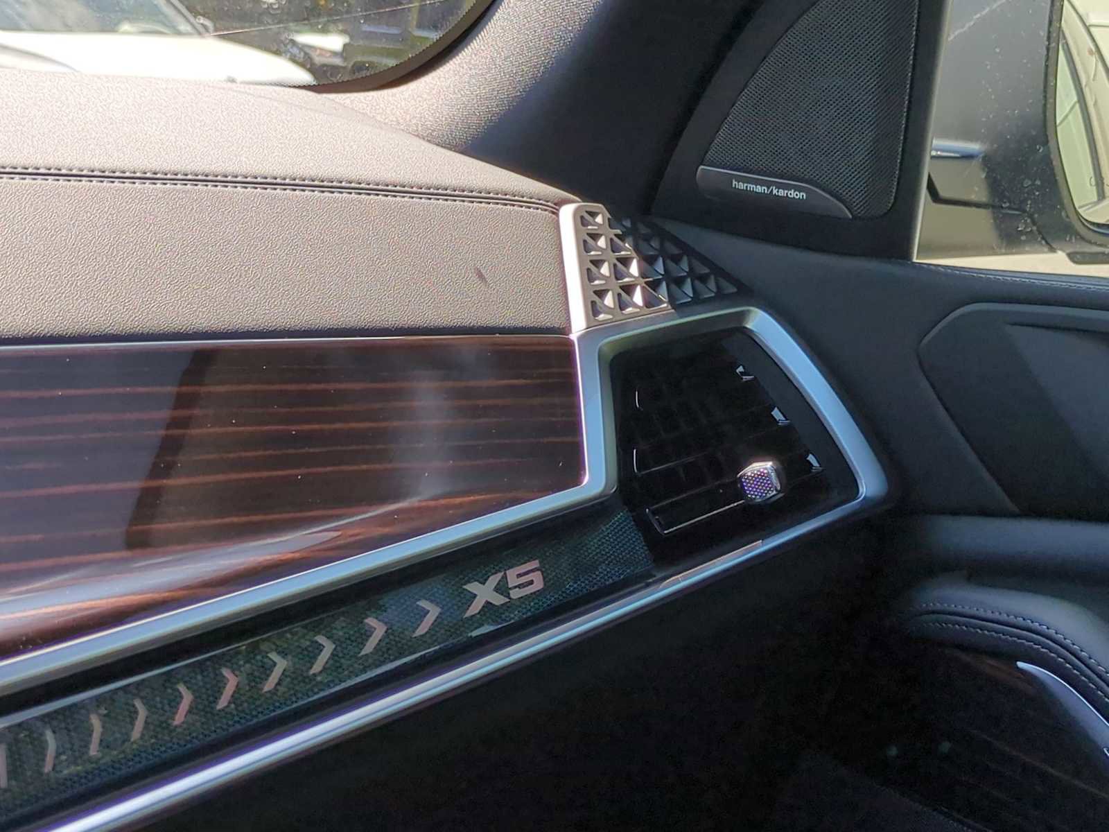 New 2026 BMW X5 xDrive40i image 40