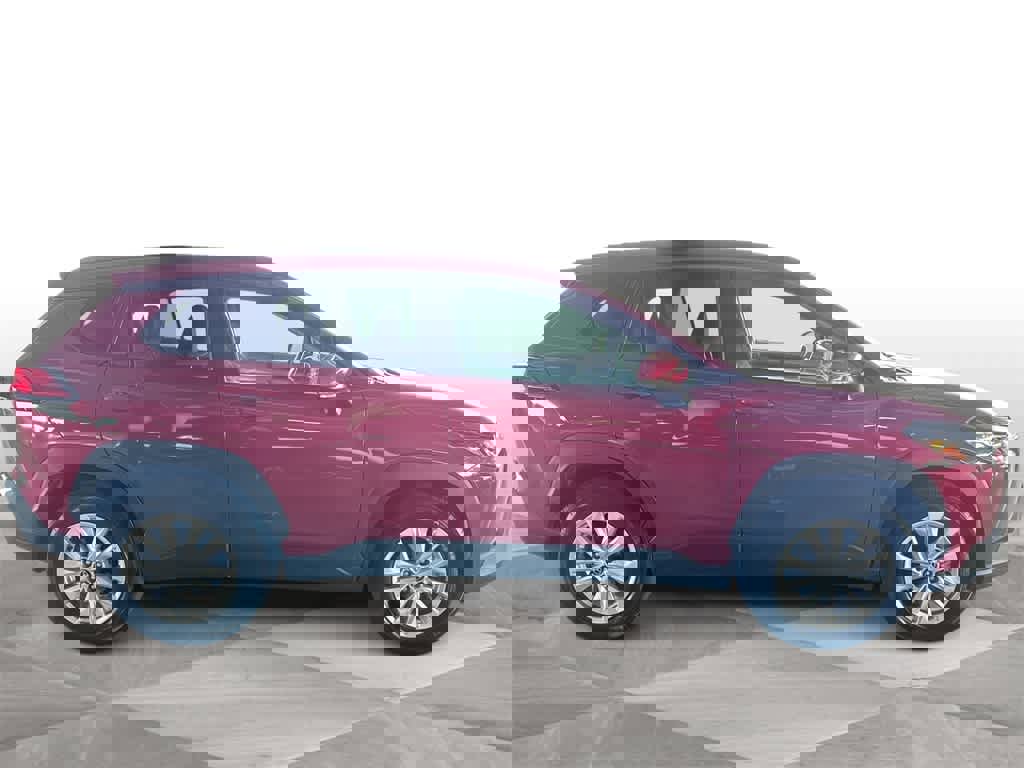 Used 2022 Toyota Corolla Cross LE image 9