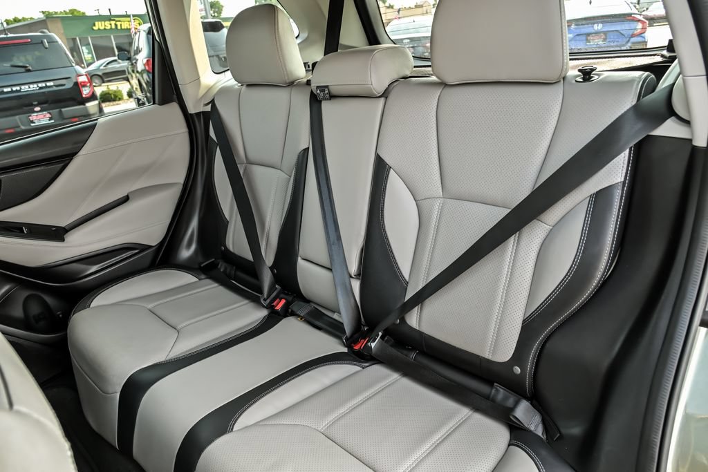 Used 2020 Subaru Forester Limited AWD/4WD image 17