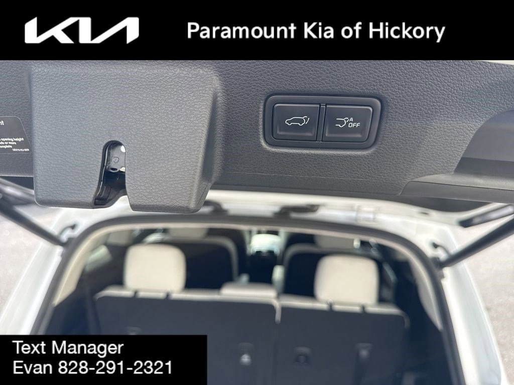 Used 2025 Kia Telluride SX Prestige image 11