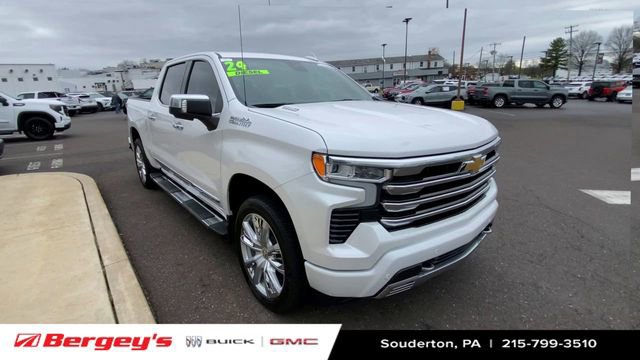 Certified 2024 Chevrolet Silverado 1500 High Country w/ Technology Package image 2