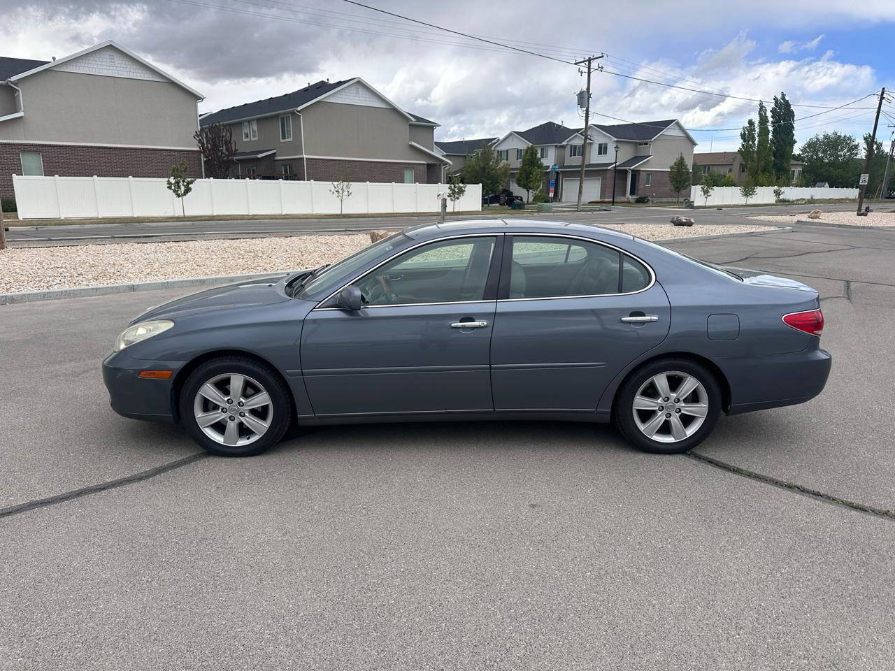 Used 2005 Lexus ES 330 image 3