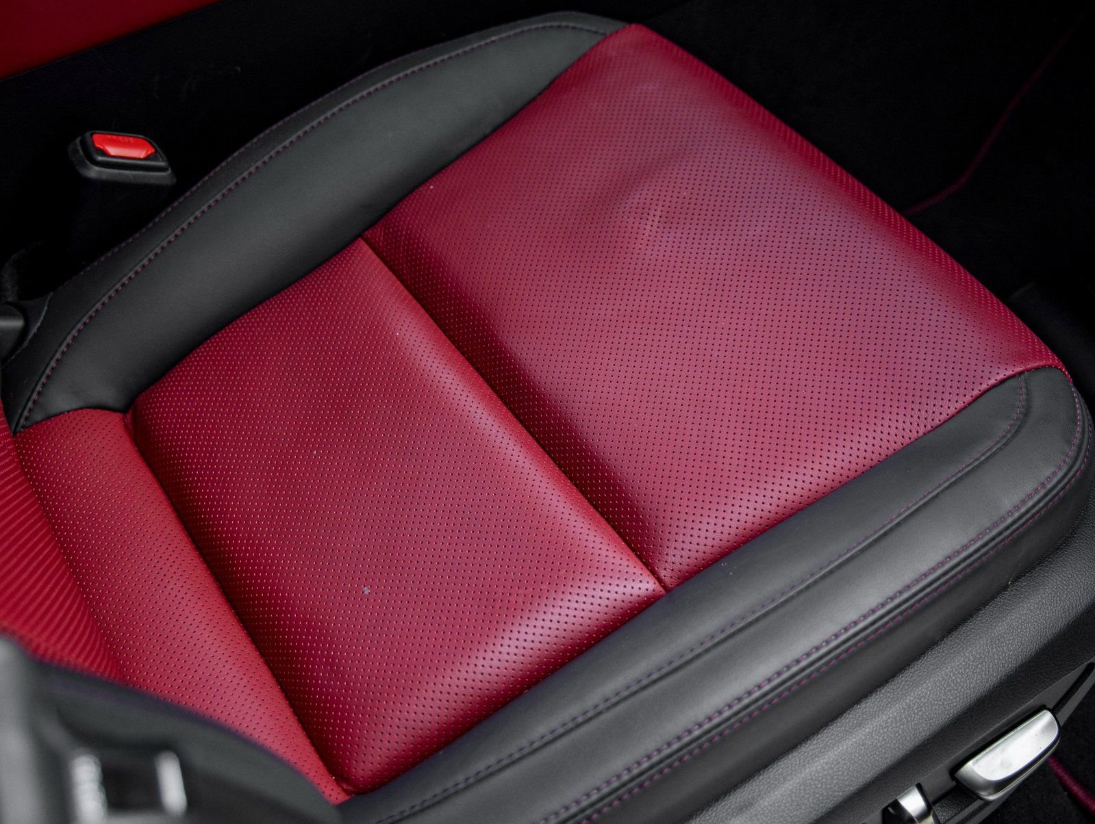 Used 2022 Lexus LX 600 F Sport w/ Accessory Package (Z1) image 43