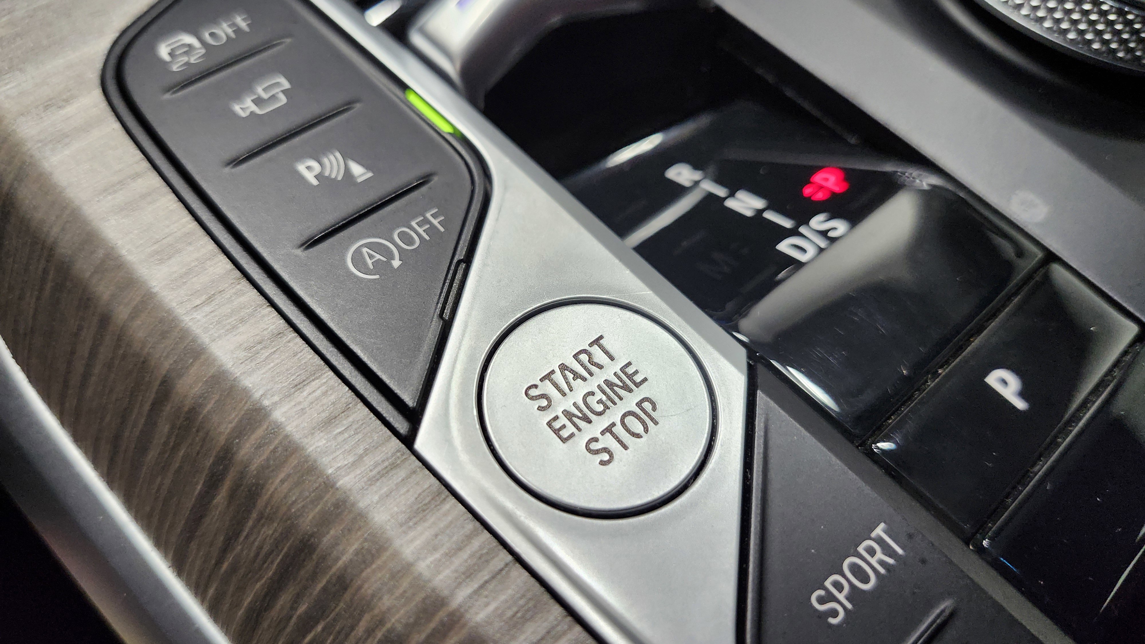 Used 2025 BMW 330i xDrive 330i xDrive w/ Convenience Package image 11