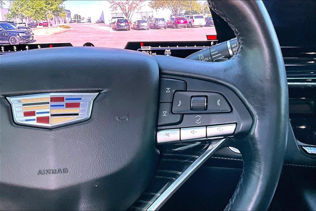 Used 2022 Cadillac Escalade Sport w/ Touring Package AWD/4WD image 21