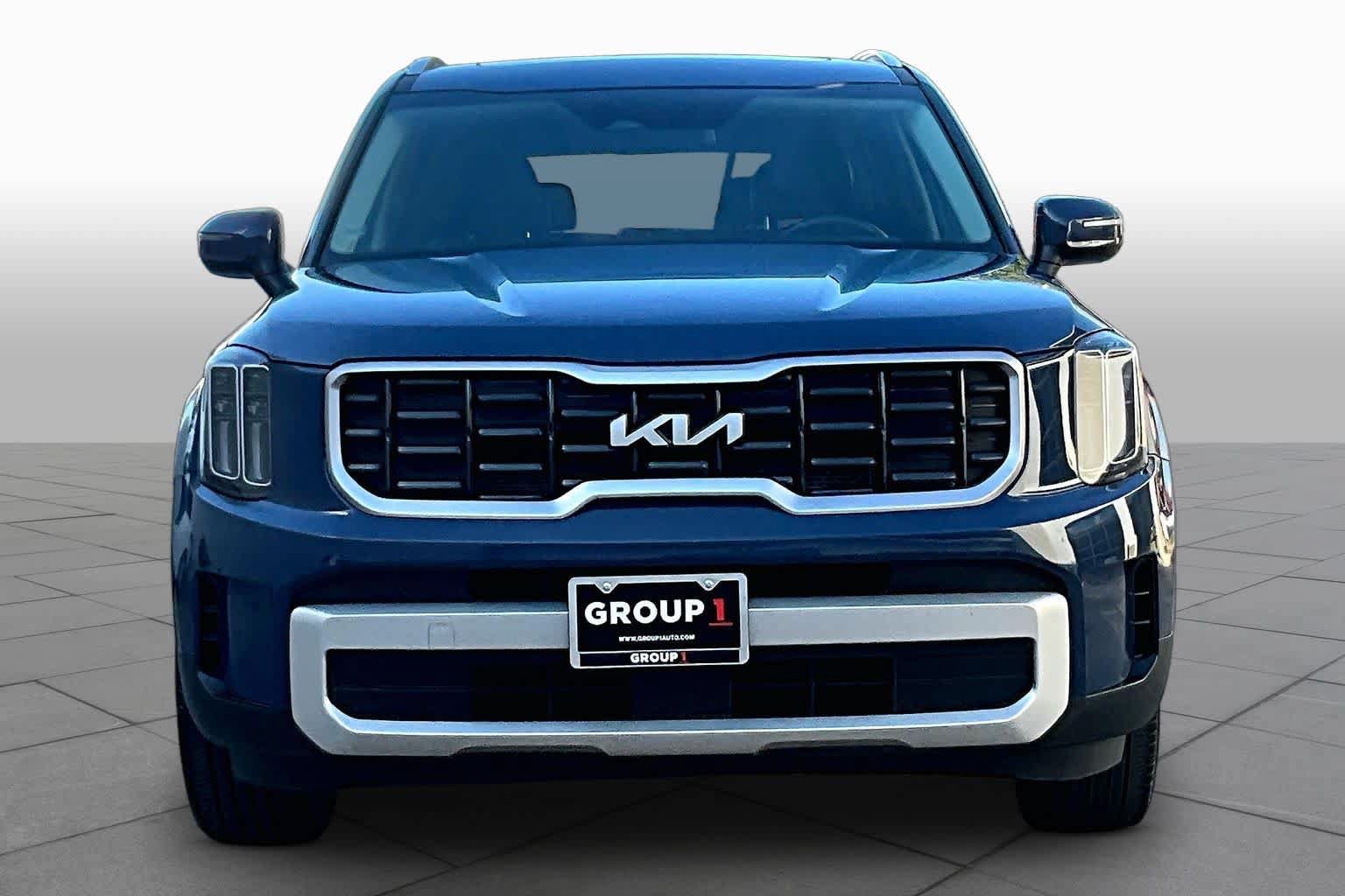 Certified 2025 Kia Telluride S AWD/4WD image 4