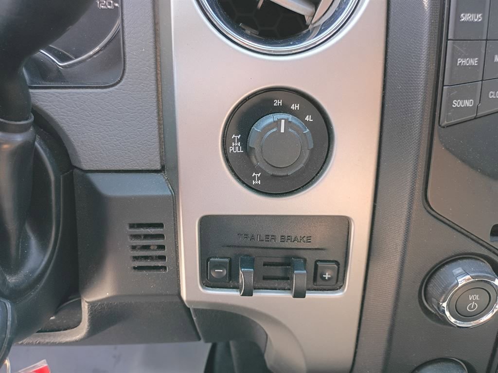 Used 2013 Ford F150 XLT w/ Luxury Equipment Group image 13