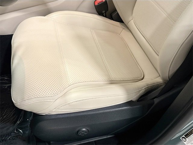 Certified 2025 Mercedes-Benz GLC 300 4MATIC image 20