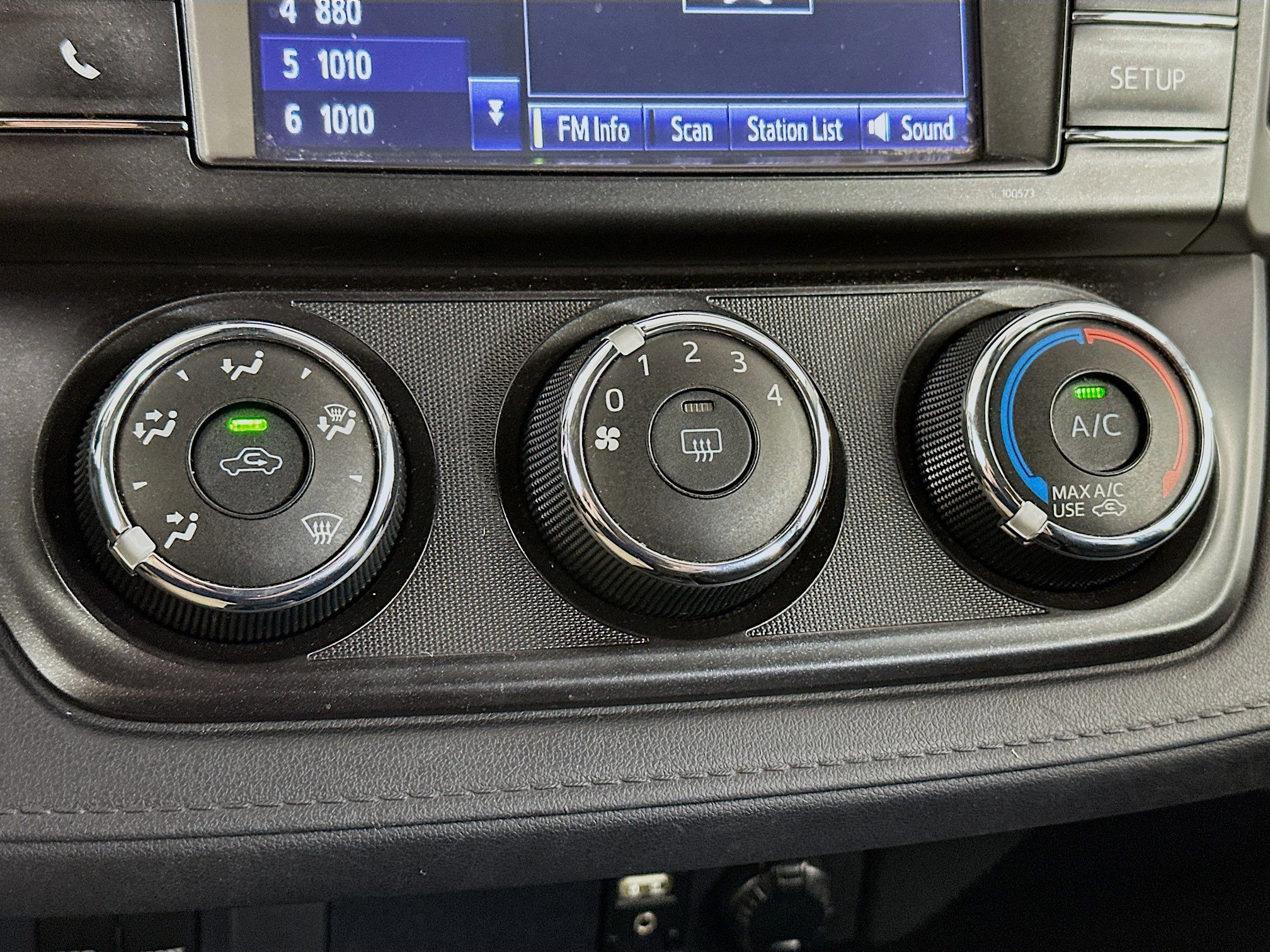 Used 2017 Toyota RAV4 LE w/ All Weather Liner Package image 23