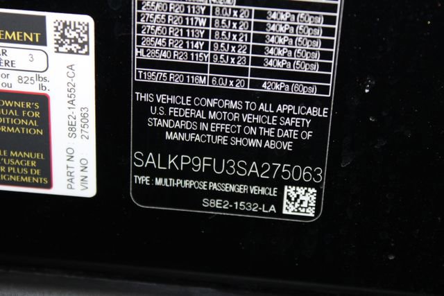 Used 2025 Land Rover Range Rover SE image 46