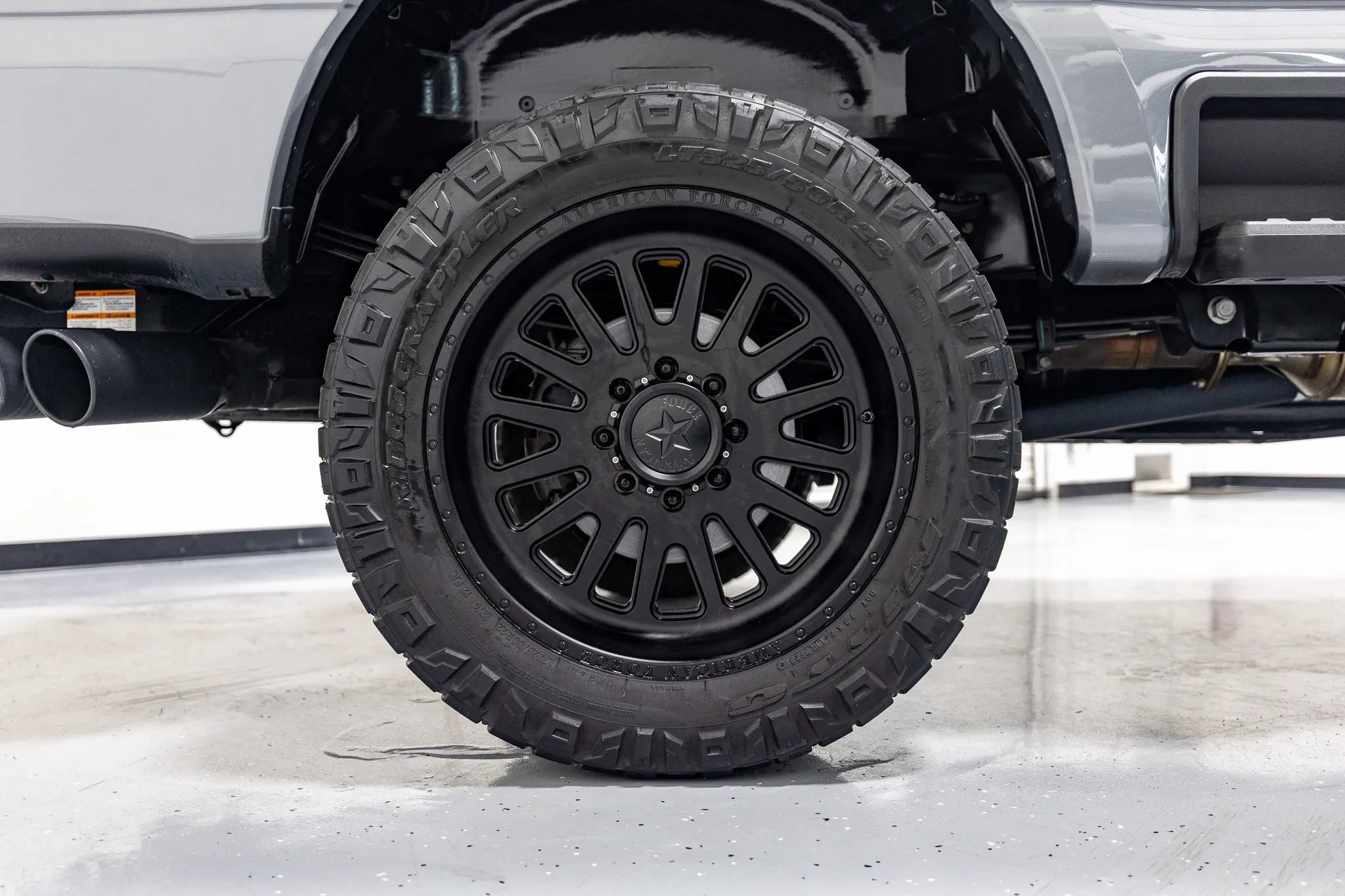 Used 2024 Ford F250 Platinum AWD/4WD image 24