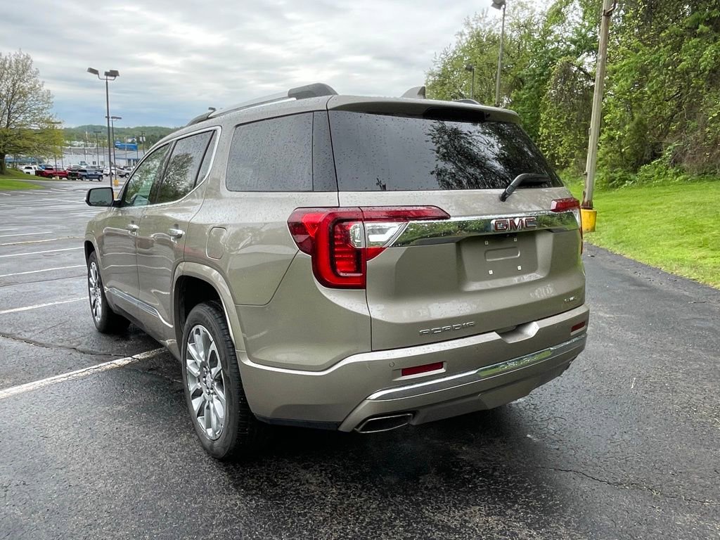 Certified 2023 GMC Acadia Denali w/ Denali Ultimate Package AWD/4WD image 5