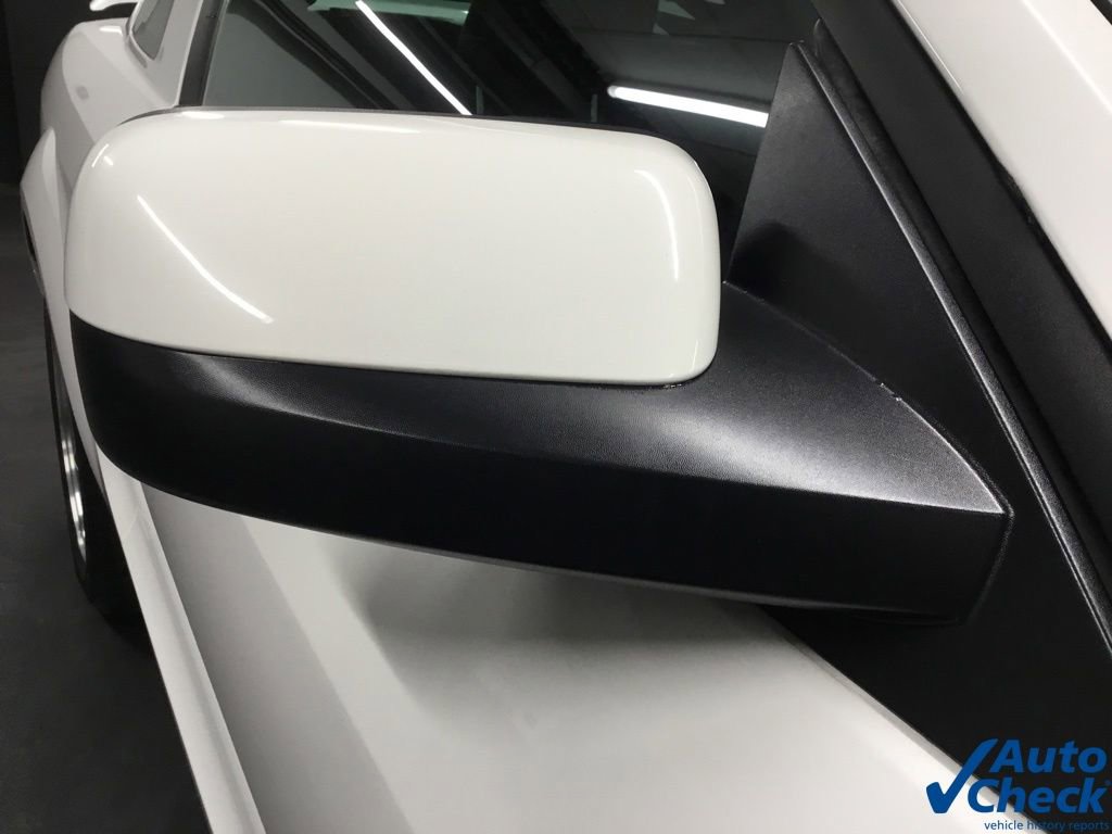 Used 2005 Ford Mustang GT Premium image 14