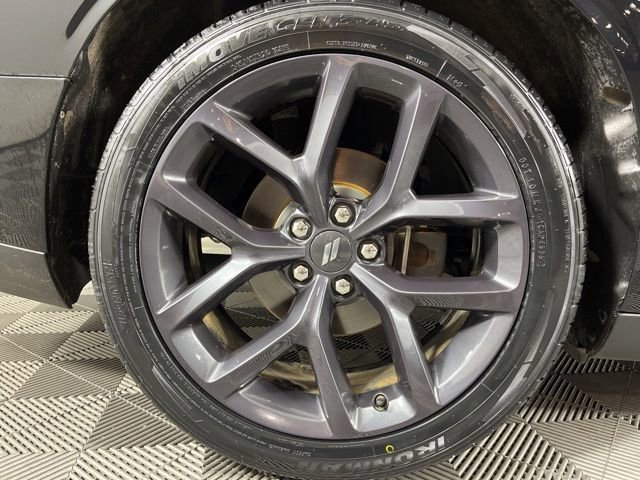 Used 2021 Dodge Challenger R/T w/ Blacktop Package image 16