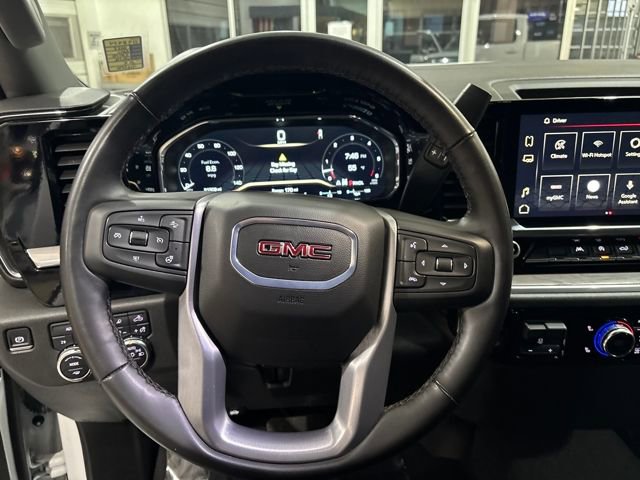 Used 2025 GMC Sierra 1500 SLT image 17