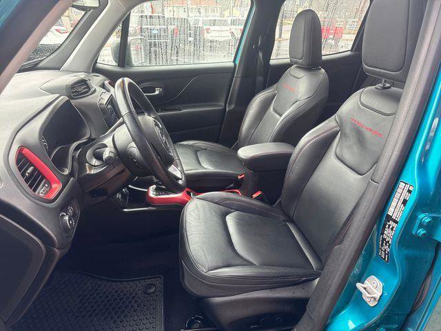 Used 2020 Jeep Renegade Trailhawk w/ Premium Leather Group image 13