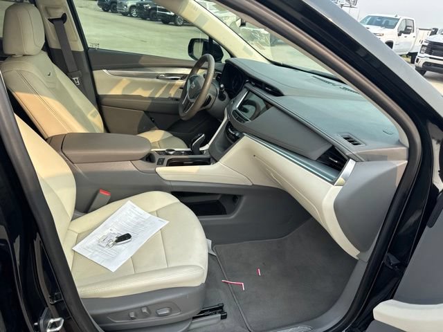 Used 2021 Cadillac XT5 Premium Luxury FWD image 11