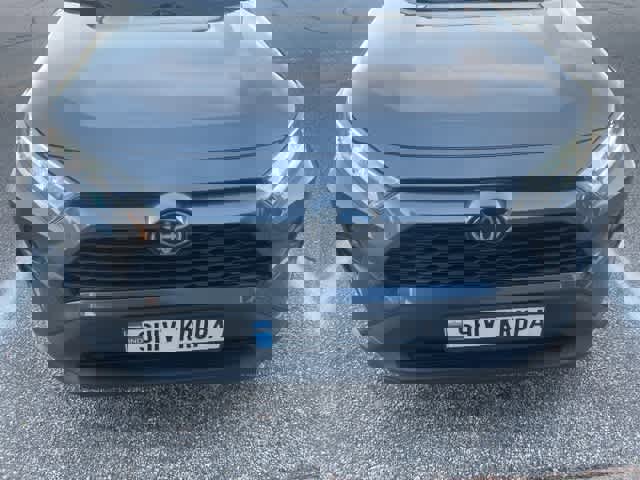 Used 2020 Toyota RAV4 XLE image 11