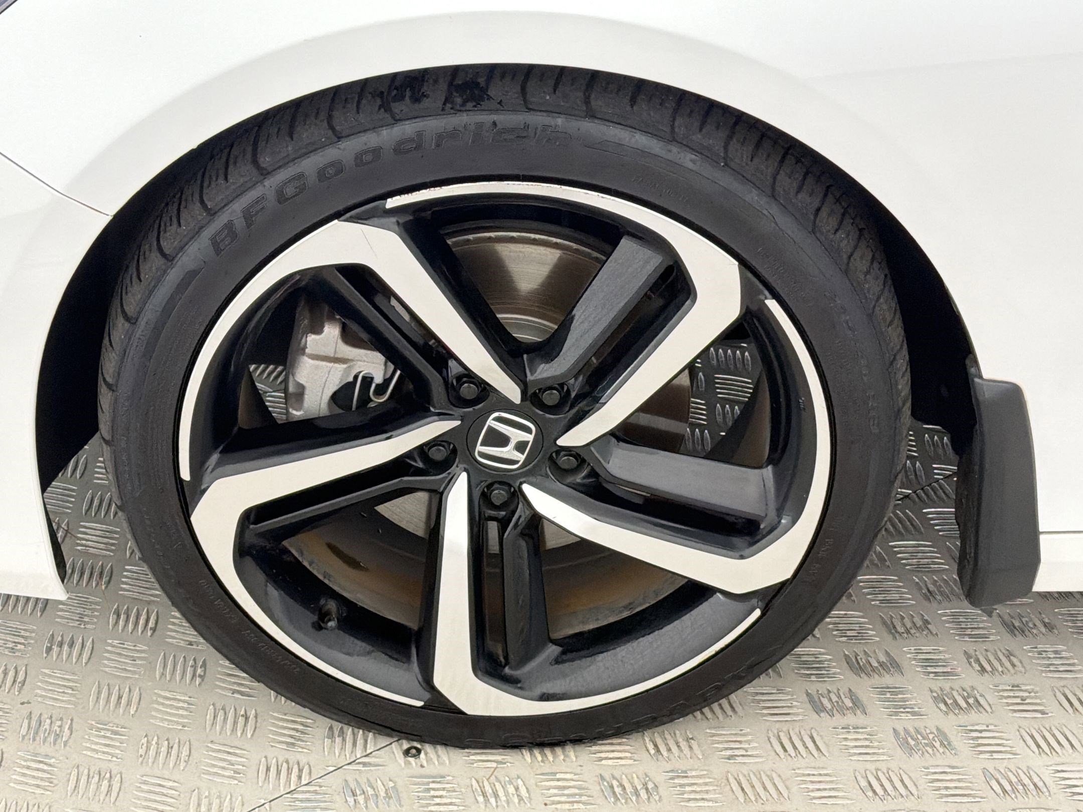 Used 2022 Honda Accord Sport image 11