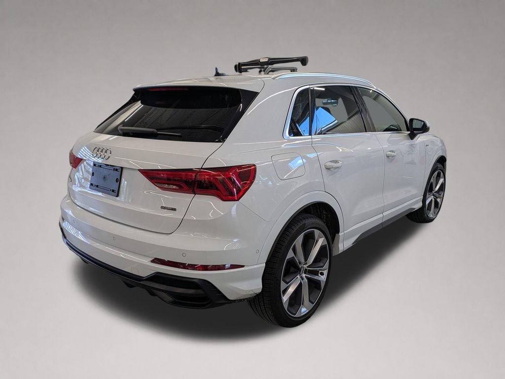 Used 2020 Audi Q3 2.0T Prestige w/ Prestige Package AWD/4WD image 4