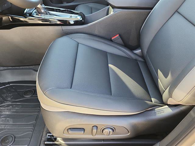 New 2026 Chevrolet Trax ACTIV w/ Driver Confidence Package image 8