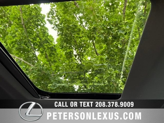 Used 2019 Ford Explorer Platinum AWD/4WD image 15