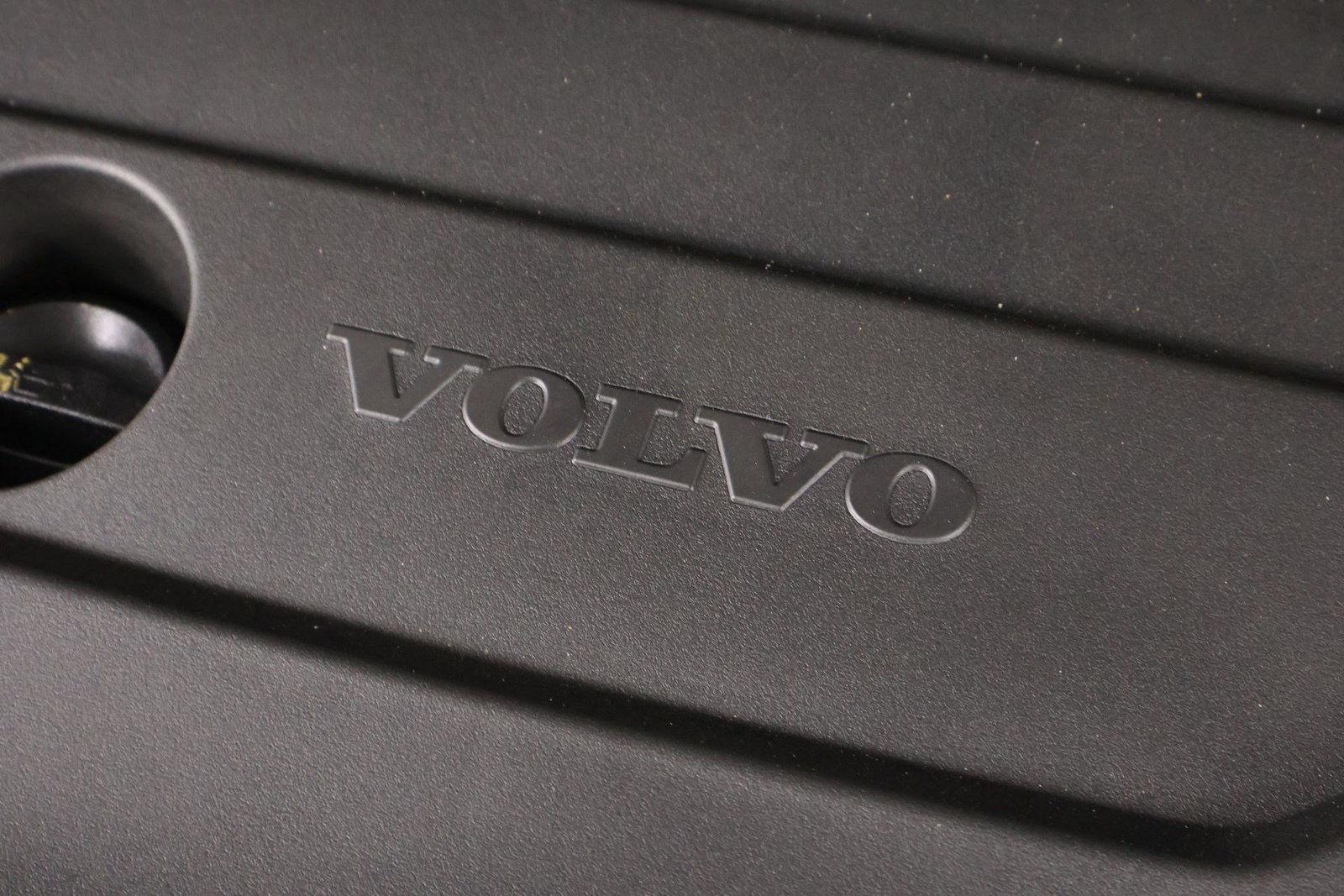 Certified 2023 Volvo XC40 B5 Ultimate w/ Protection Package Premier AWD/4WD image 25