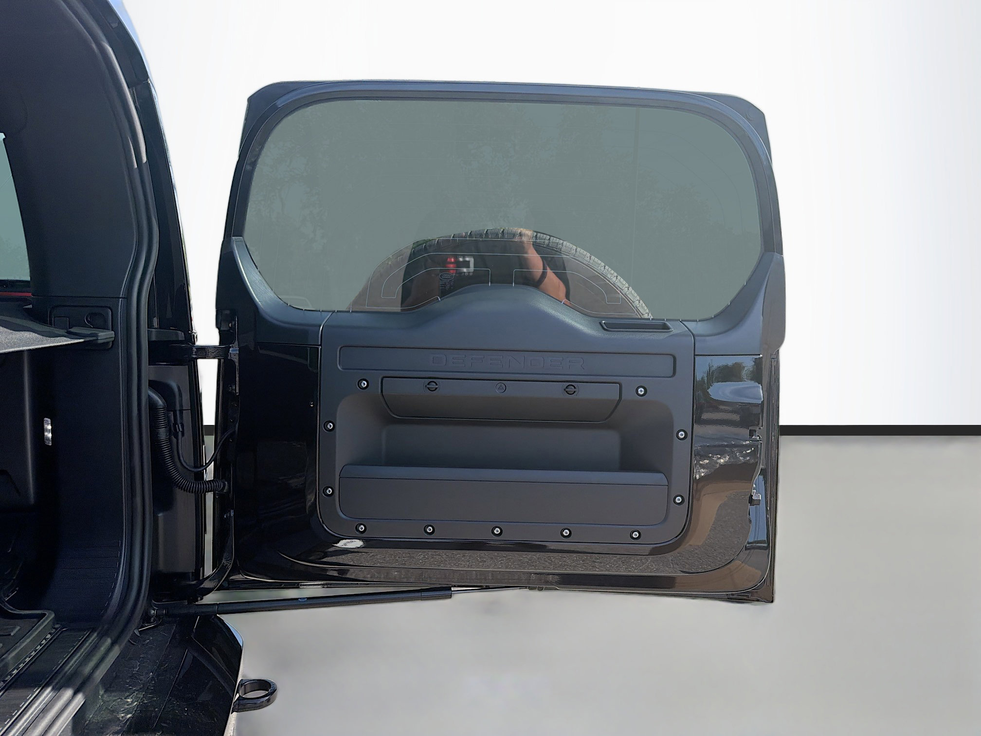 New 2026 Land Rover Defender 110 X-Dynamic SE AWD/4WD image 13