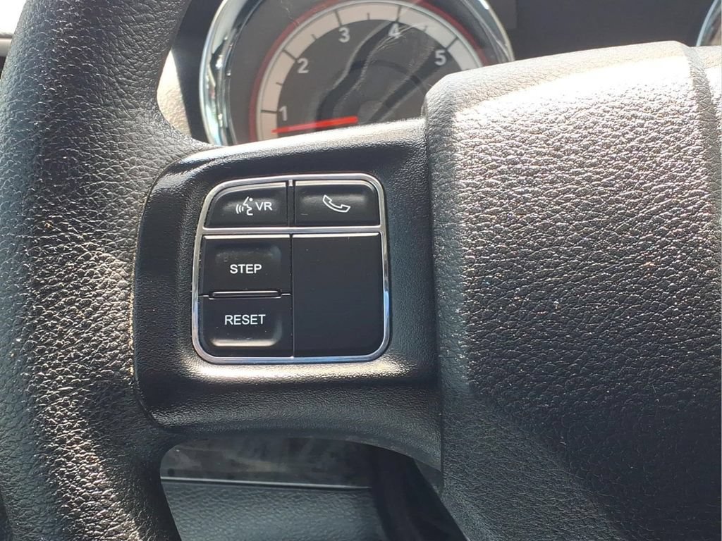 Used 2018 Dodge Grand Caravan SE w/ UConnect Hands-Free Group FWD image 24