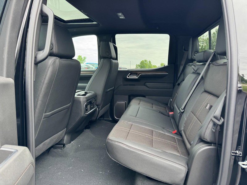 New 2026 Chevrolet Silverado 1500 High Country AWD/4WD image 37