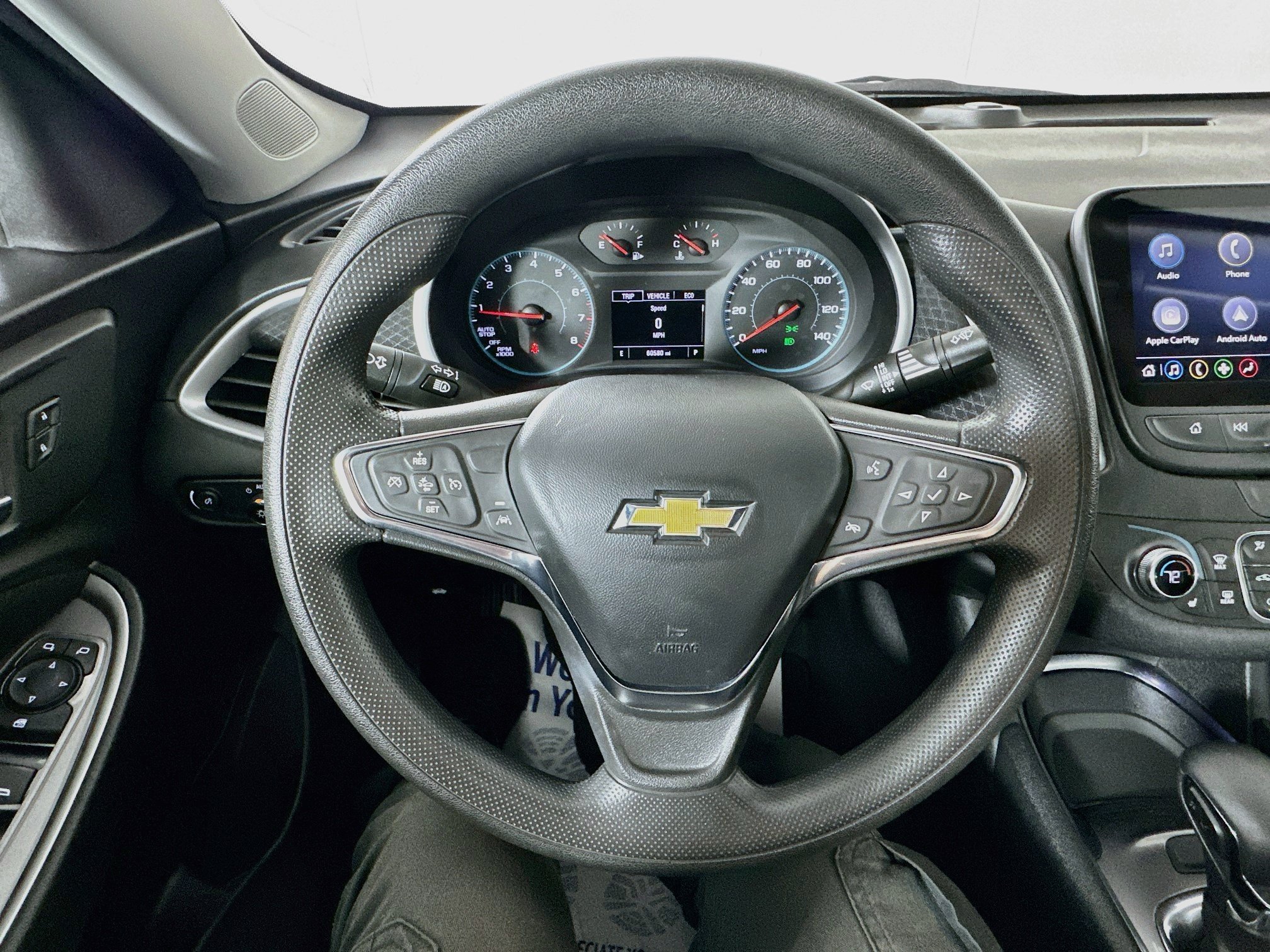 Used 2023 Chevrolet Malibu LT FWD image 11