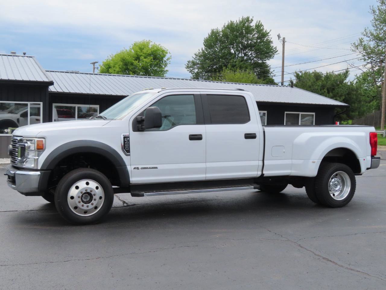 Used 2021 Ford F450 XL w/ STX Appearance Package AWD/4WD image 2
