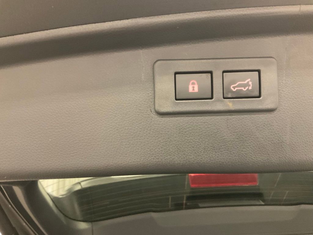 Used 2024 Subaru Outback Touring image 28