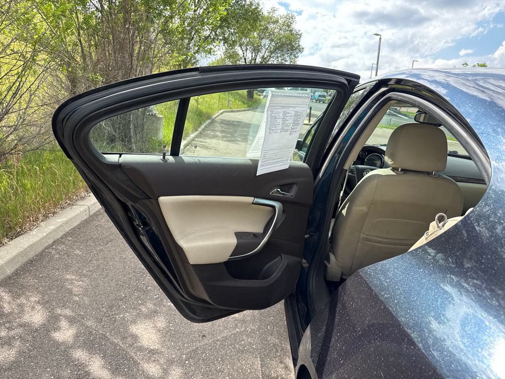 Used 2013 Buick Regal Premium FWD image 19