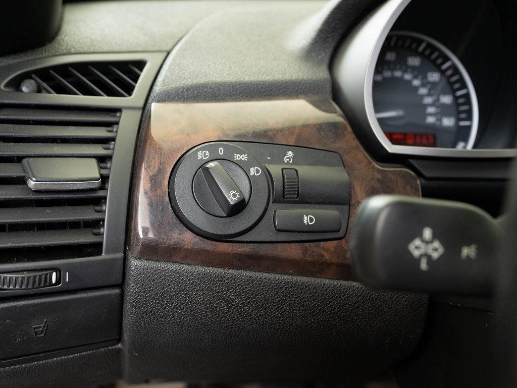 Used 2008 BMW Z4 3.0i image 45