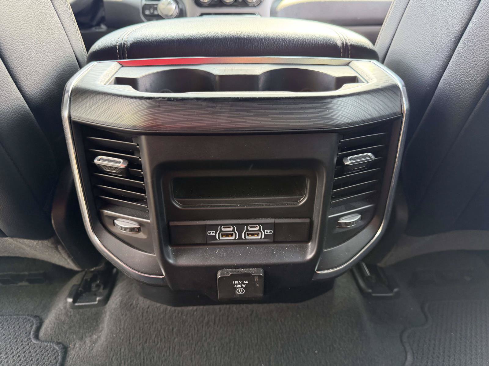 Used 2024 RAM 1500 Laramie AWD/4WD image 14