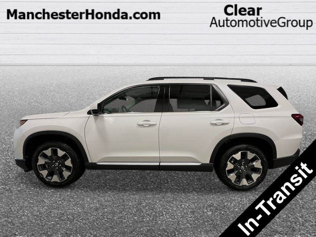New 2026 Honda Pilot Touring image 2