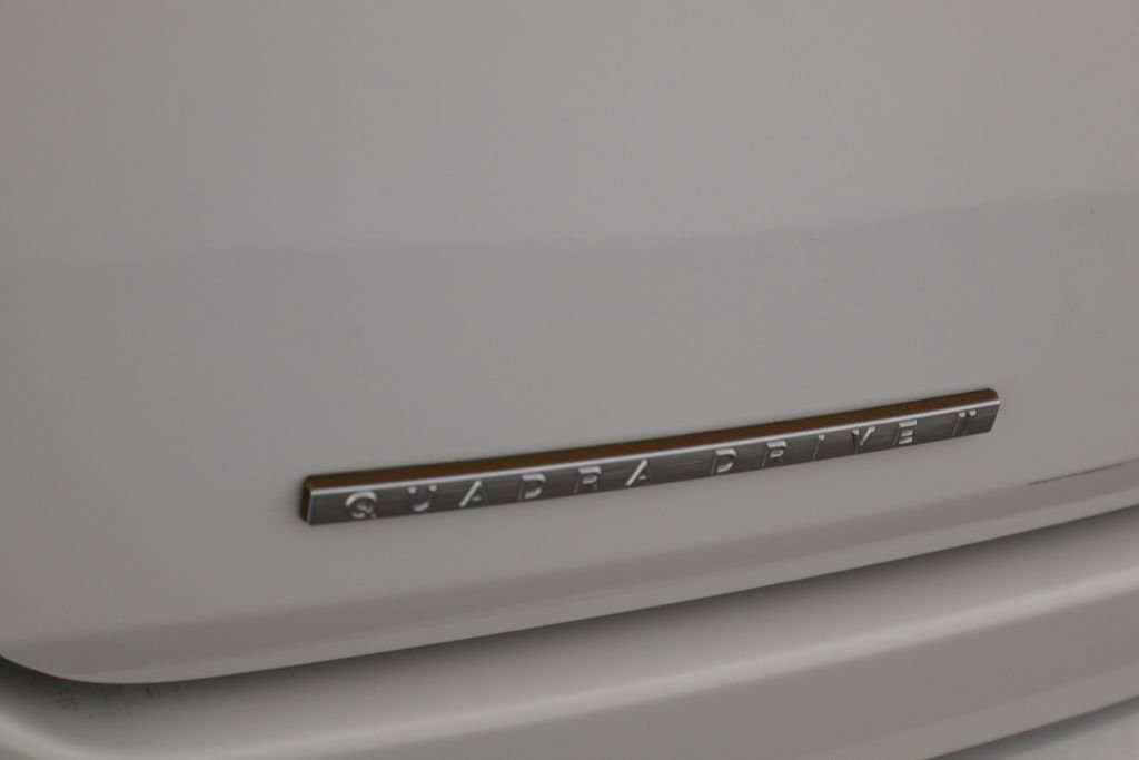 Used 2022 Jeep Grand Wagoneer Series III w/ Rear Seat Video Group 1 image 58